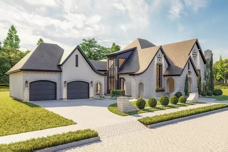 2000 Sq Ft Transitional House Plan with Courtyard and Covered Porch (Floor Plan)