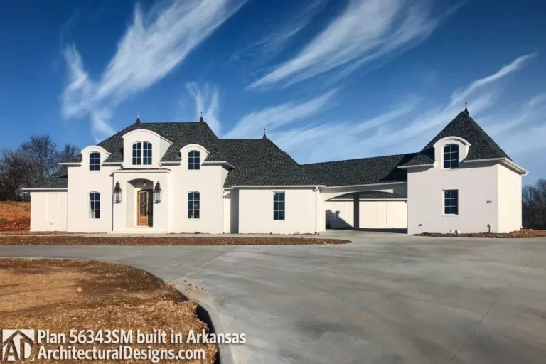 Aristocratic European Home Plan (Floor Plan)