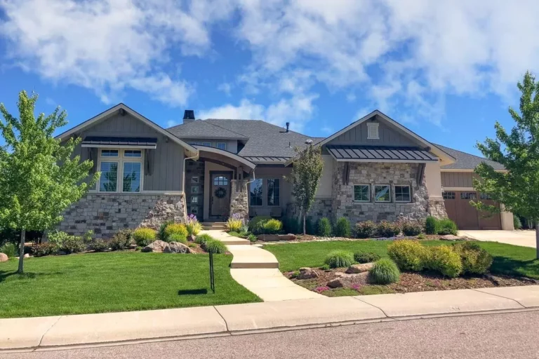 Mountain Craftsman House Plan with Lower Level Options (Floor Plan)