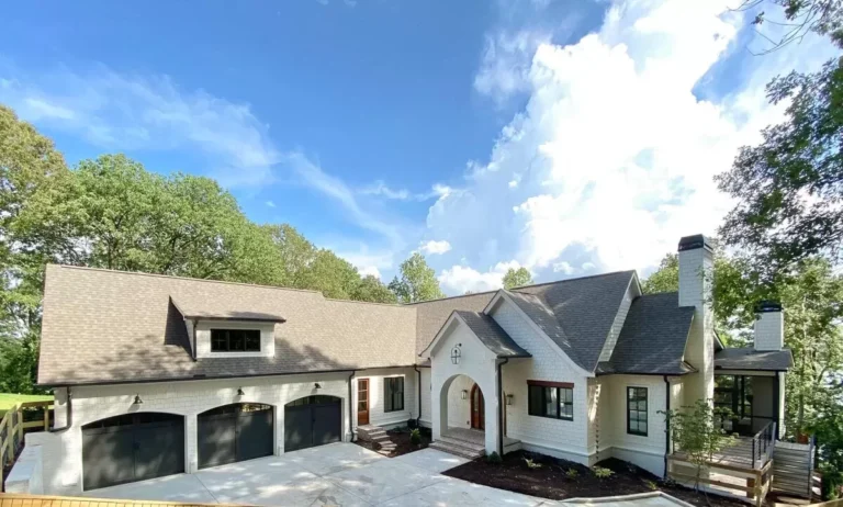 New American House Plan with Walk-Out Lower Level – 3794 Sq Ft (Floor Plan)