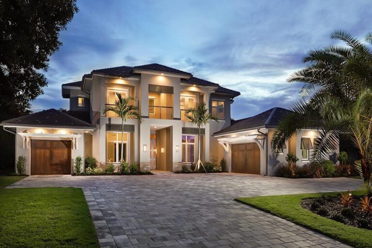 Spacious Florida House Plan with Rec Room (Floor Plan)