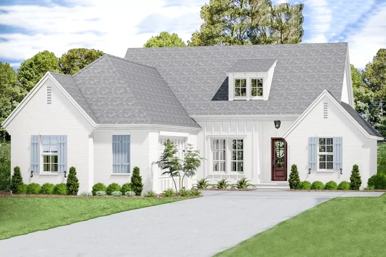 4-Bed Southern House Plan with Split Bedrooms (Floor Plan)