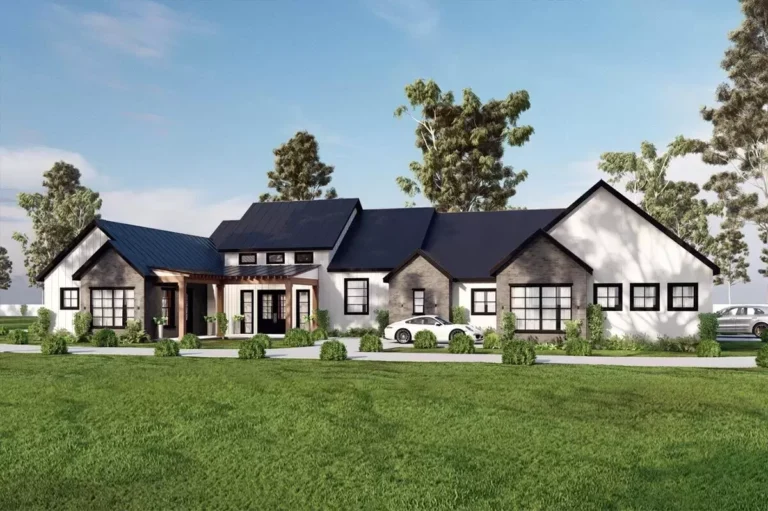 4251 Square Foot Modern Farmhouse with Guest Casita (Floor Plan)