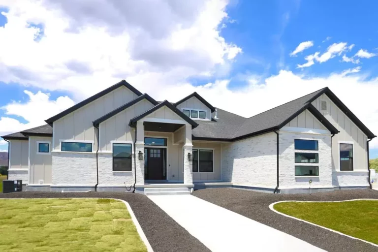 Exclusive New American Home Plan with Main-Floor Master (Floor Plan)