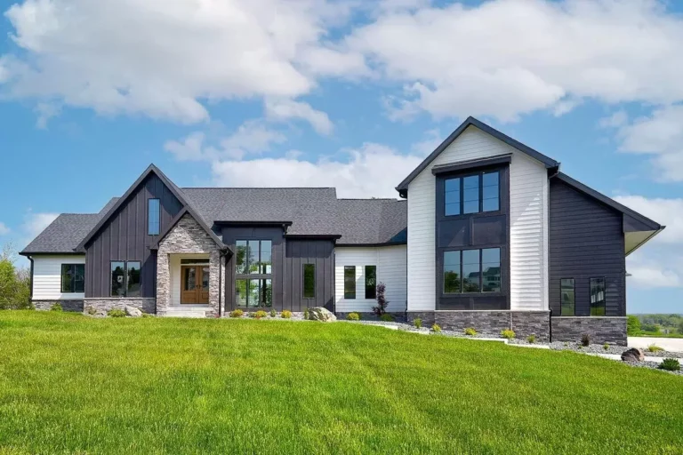 New American Home Plan with Angled 3-Car Garage (Floor Plan)
