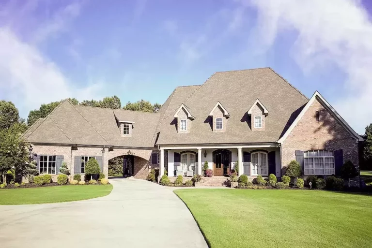 A French Country Home with Six Bedrooms for a Large Family (Floor Plan)