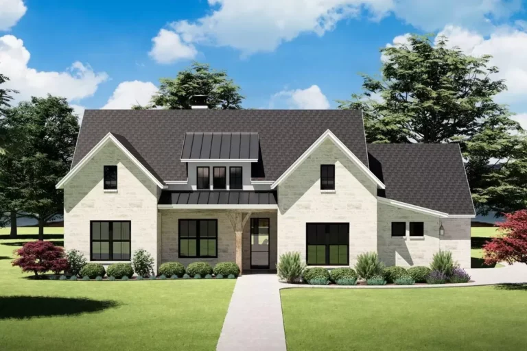 Farmhouse Plan with Split-Bed Layout and Laundry Access from Primary Suite (Floor Plan)