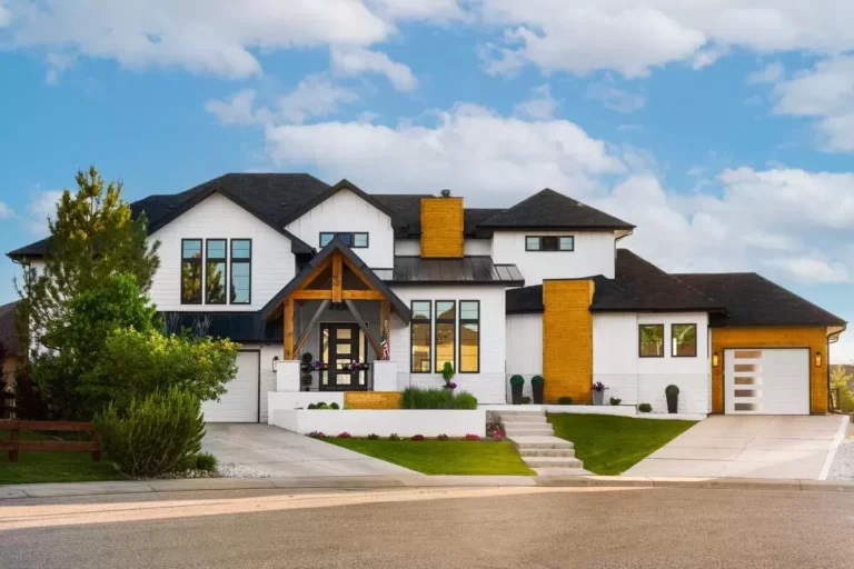 Two-story Modern Farmhouse with Large Covered Patio (Floor Plan)