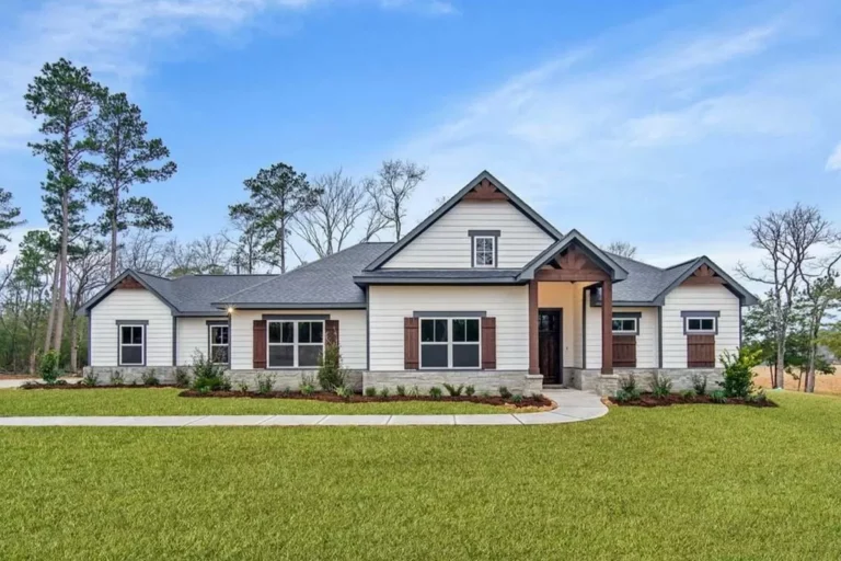 3-Bed New American Home Plan with Oversized Kitchen and Clustered Bedrooms Under 2000 Sq Ft (Floor Plan)