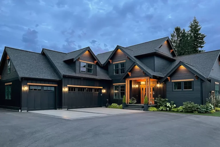Country Craftsman Plan with Main-floor Master Bedroom (Floor Plan)