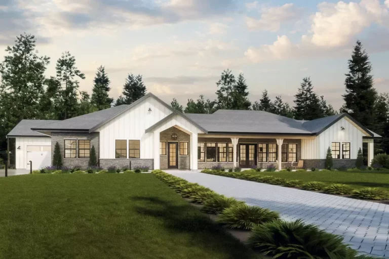 Hill Country Ranch Home Plan with Open Concept Layout and Flex Room – 3153 Sq Ft (Floor Plan)