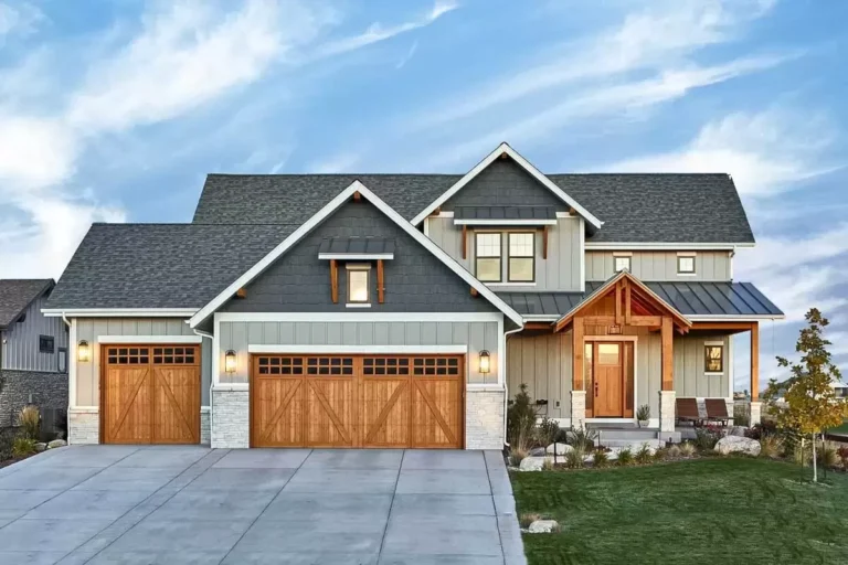 Luxury New American Home Plan with Split Bedrooms (Floor Plan)