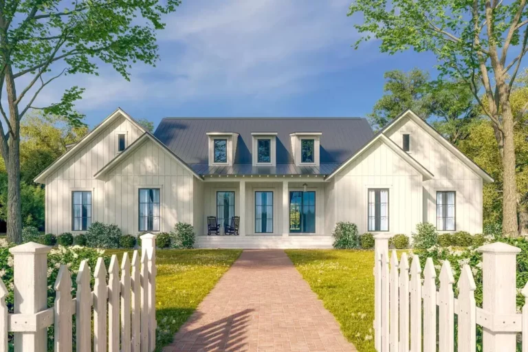 Three-bed Modern Farmhouse with Home Office and Bonus Room (Floor Plan)