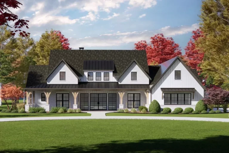 4-Bed Modern Farmhouse Plan with Home Office and Vaulted Family Room (Floor Plan)