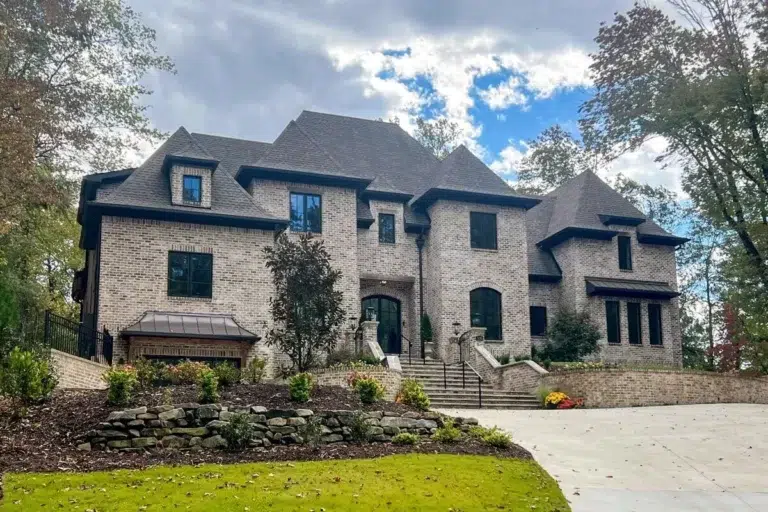 Luxury House Plan with Two Master Suites – 5655 Sq Ft (Floor Plan)