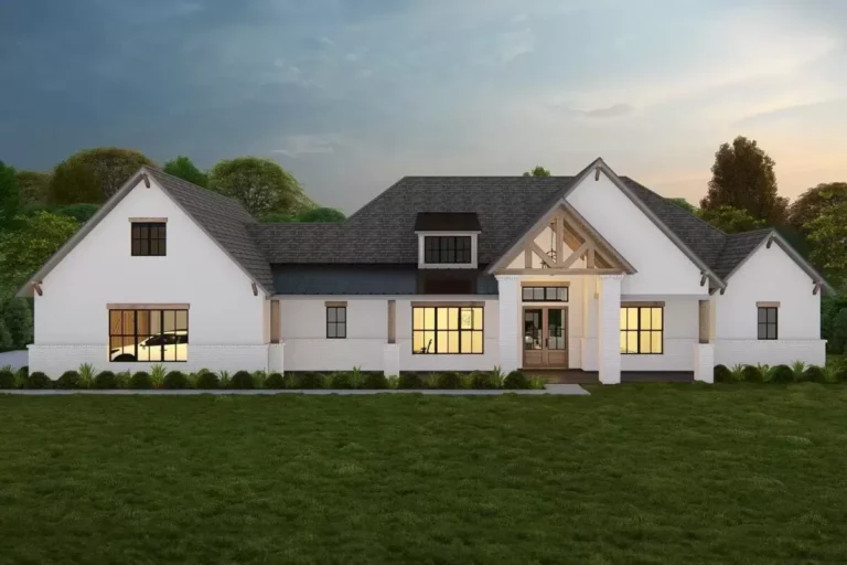 4-Bed New American House Plan with Guest Suite and Outdoor Kitchen – 3620 Sq Ft (Floor Plan)