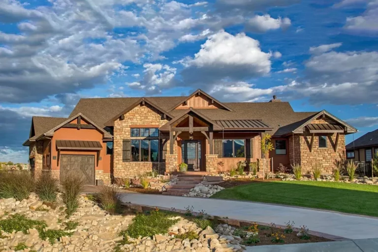Spacious Mountain House Plan with Beautiful Rear Views – 5007 Sq Ft (Floor Plan)