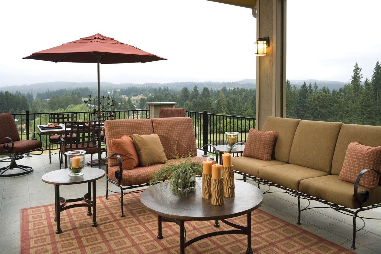 Patio/Outdoor