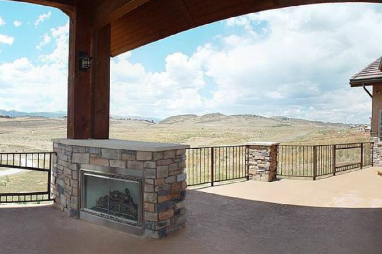 Patio/Outdoor