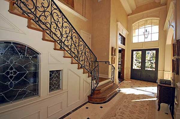 Foyer/Entry