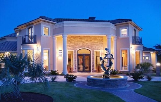 3 Story Wall of Windows (Floor Plan)
