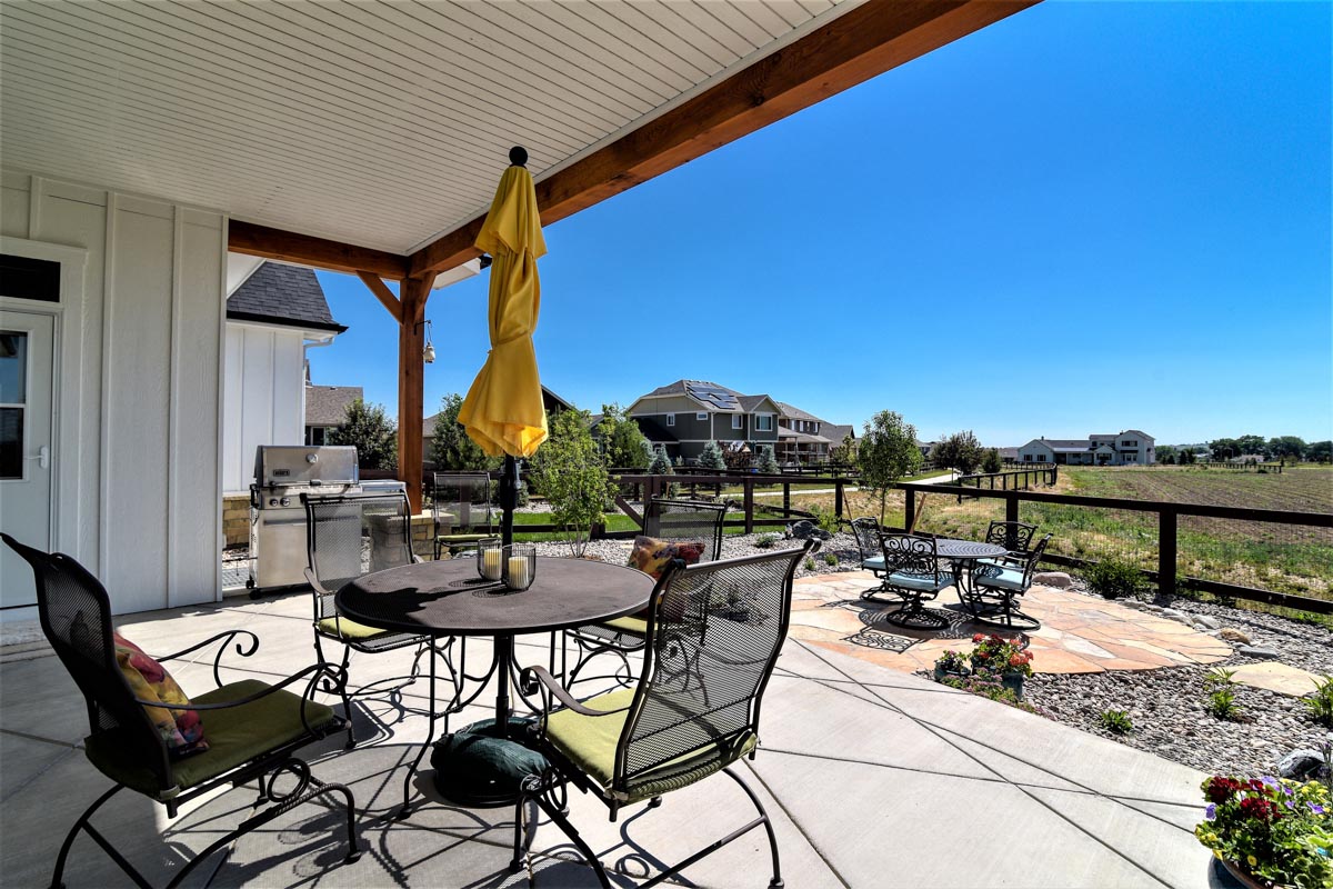Patio/Outdoor