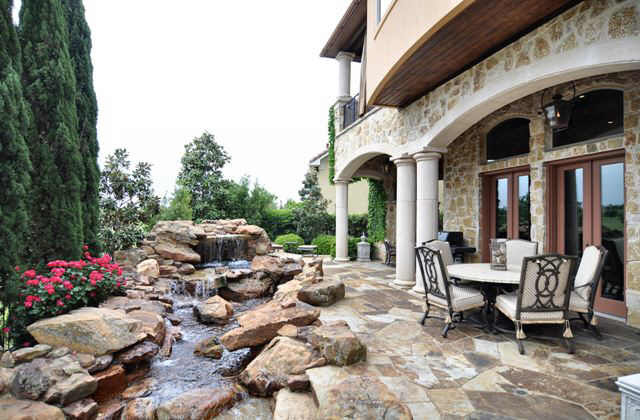 Patio/Outdoor