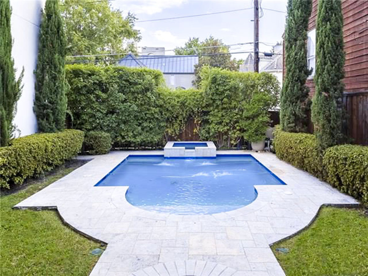 Patio/Outdoor