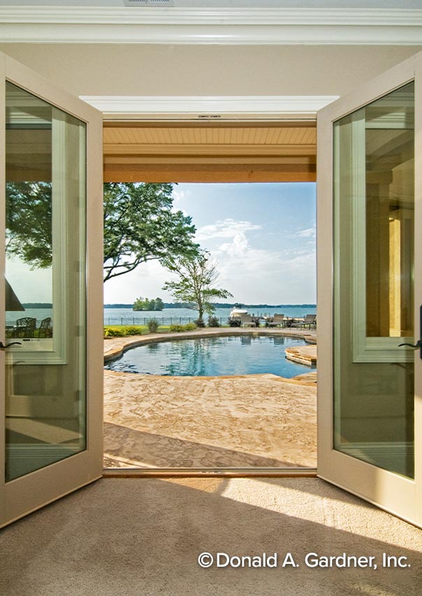 Patio/Outdoor