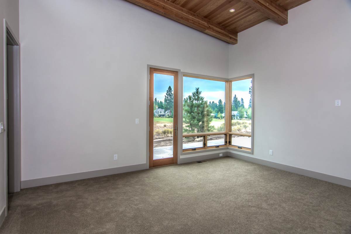 Foyer/Entry