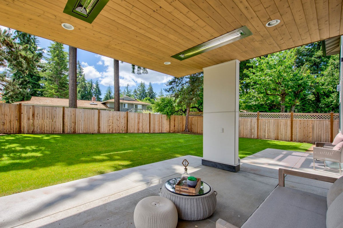 Patio/Outdoor
