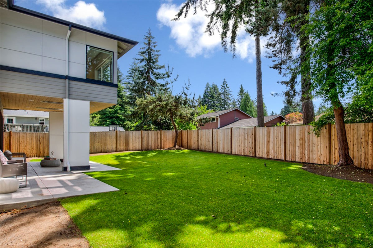 Patio/Outdoor