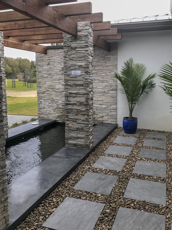 Patio/Outdoor