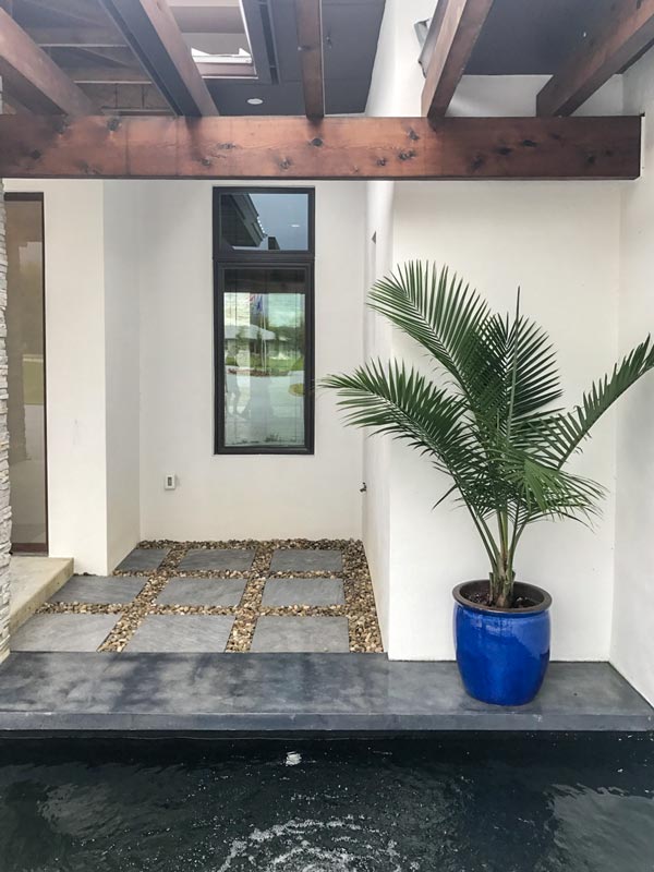 Patio/Outdoor
