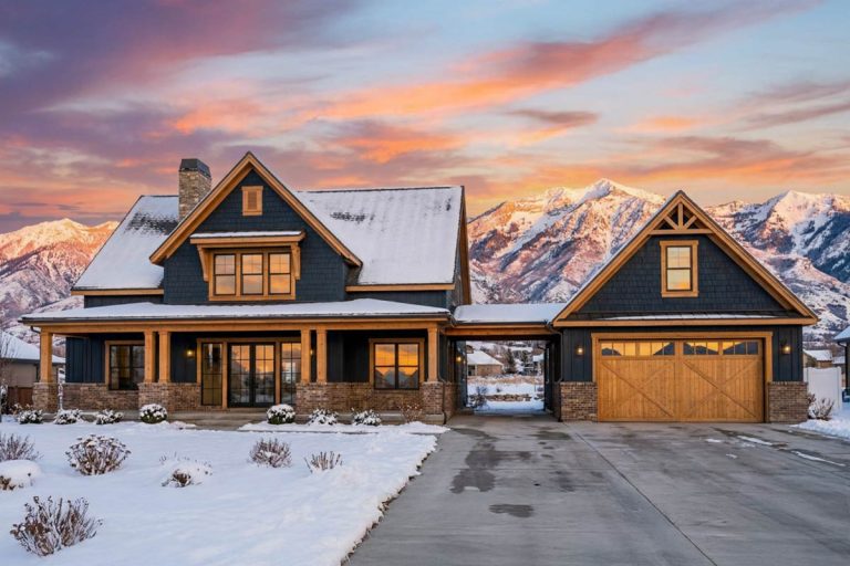 Modern Farmhouse House Plan with Master Suite, Game Room, and Spacious Porches (Floor Plan)