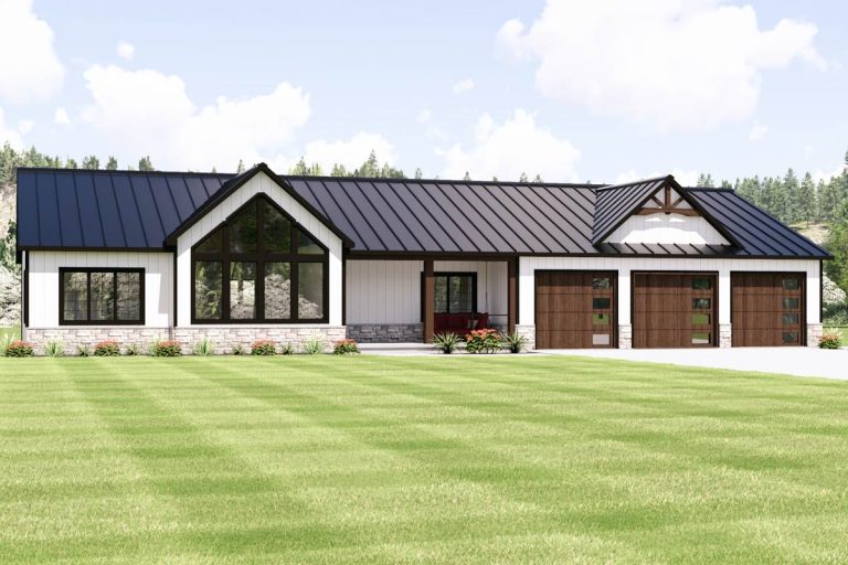 Modern Ranch House Plan with 3 Beds, 3-Car Garage, and Flexible Rec Room (Floor Plan)
