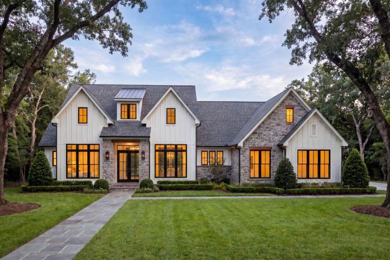 Modern Transitional  House Plan with Split Bedrooms and Outdoor Kitchen (Floor Plan)