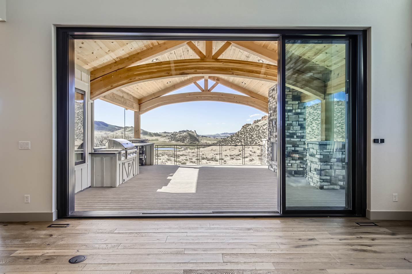 Patio/Outdoor