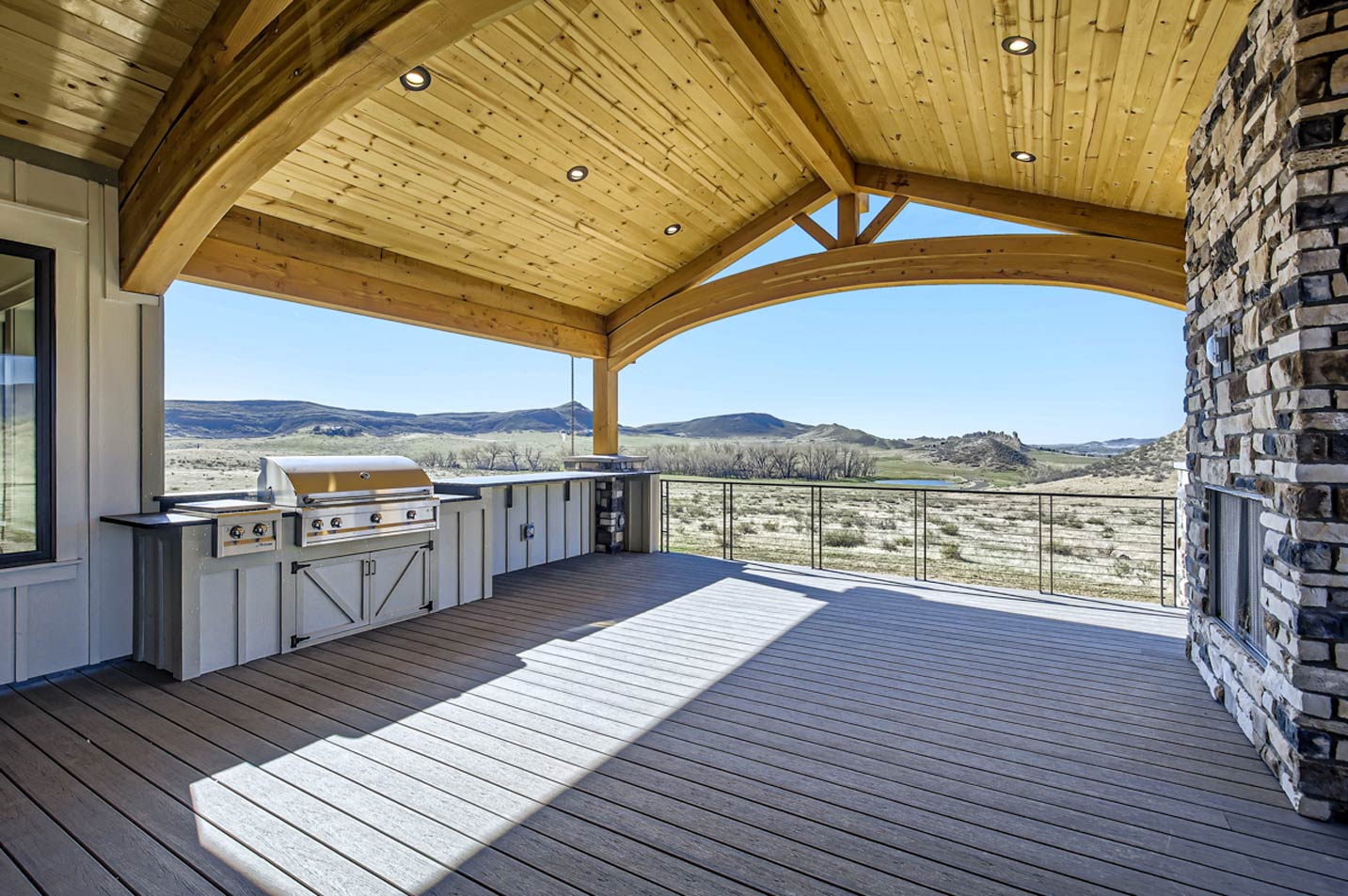 Patio/Outdoor