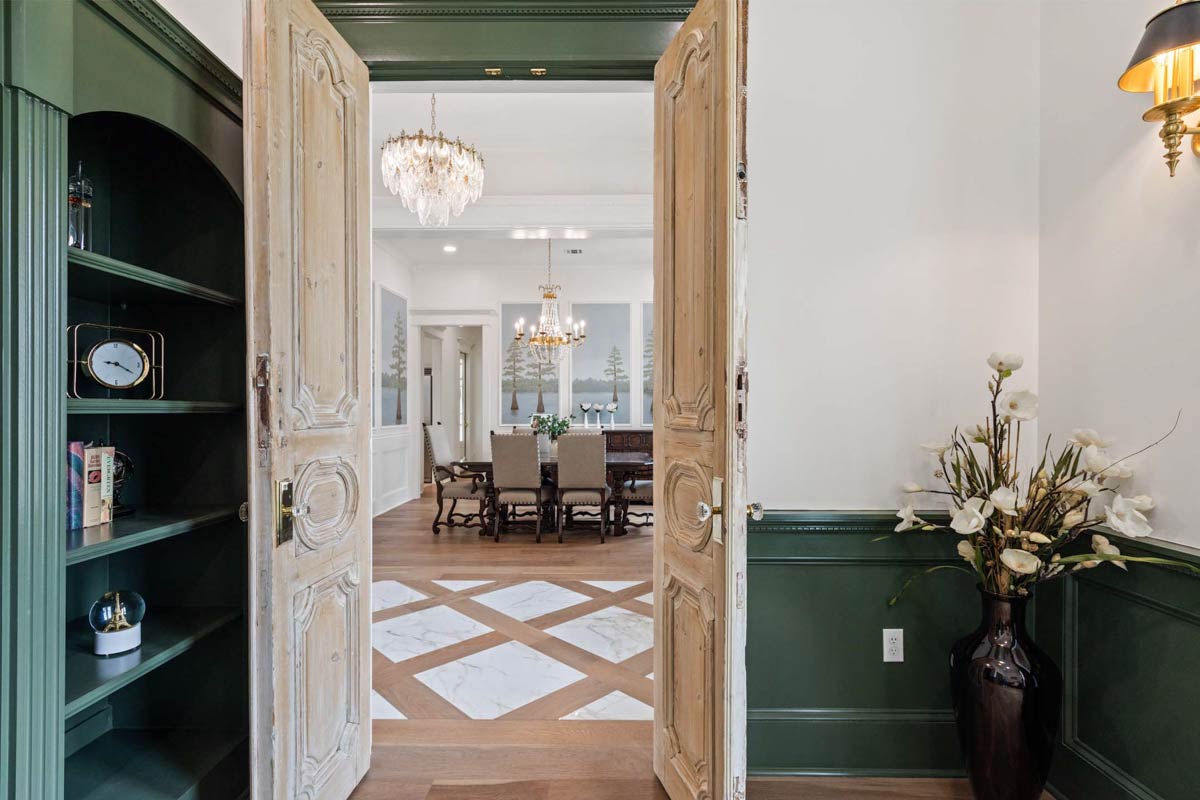 Foyer/Entry