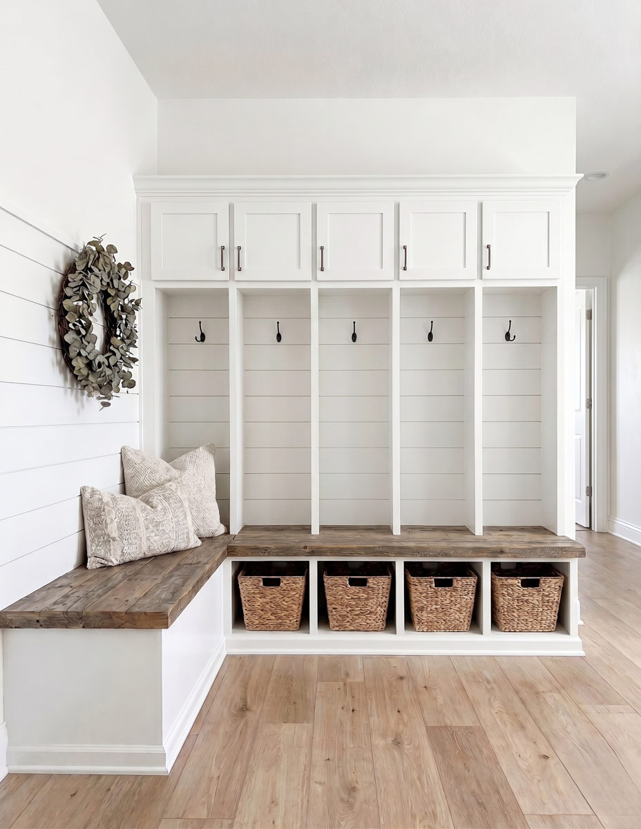Foyer/Entry