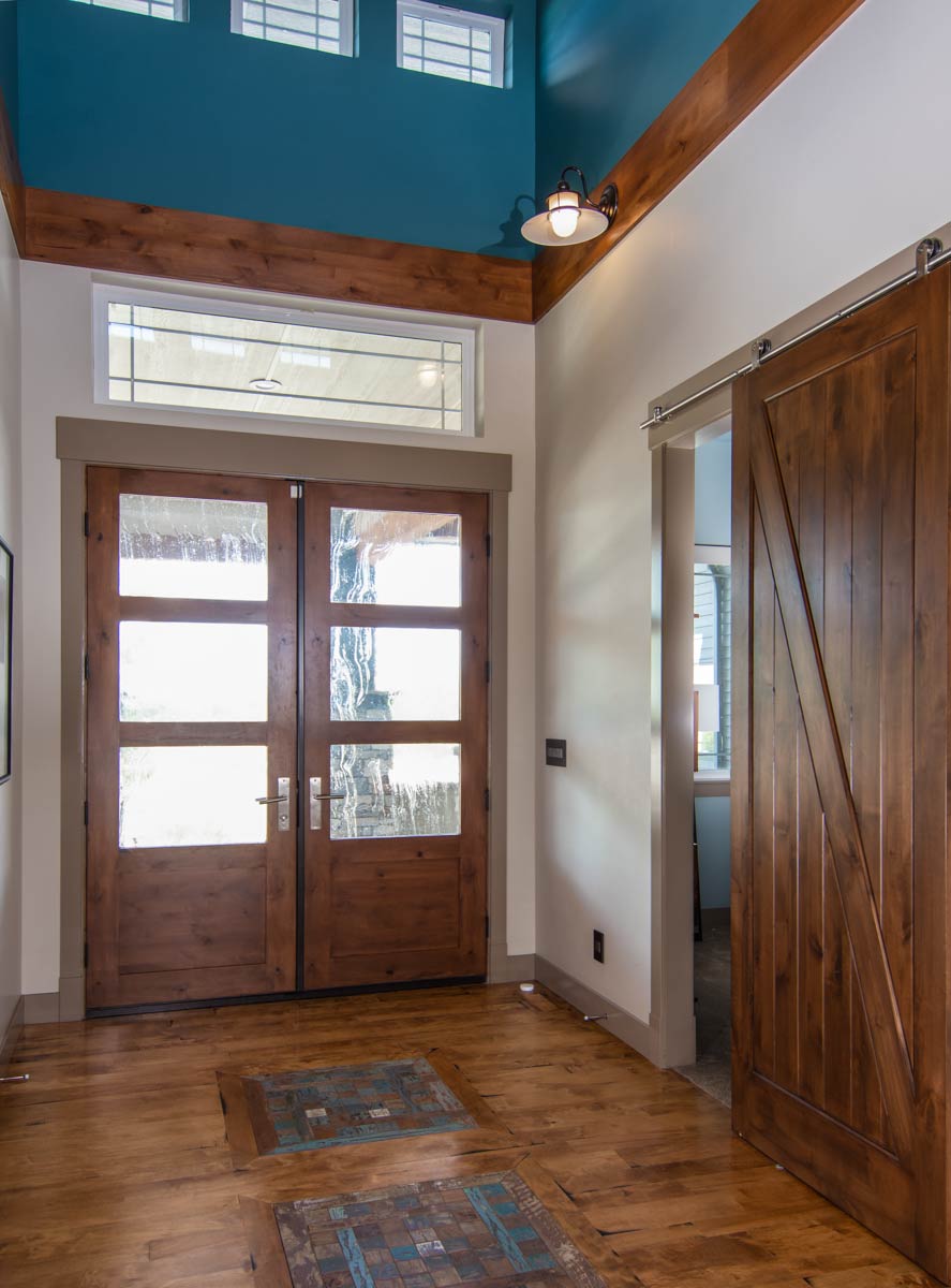 Foyer/Entry