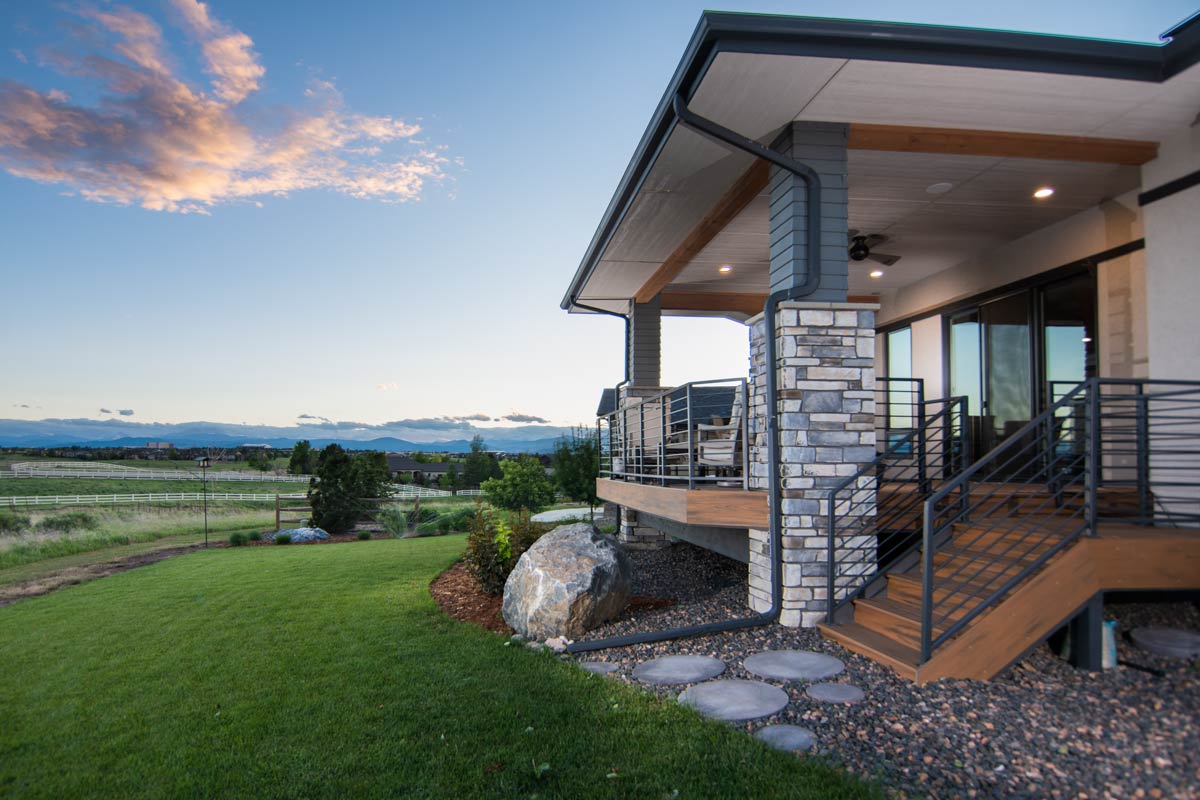 Patio/Outdoor