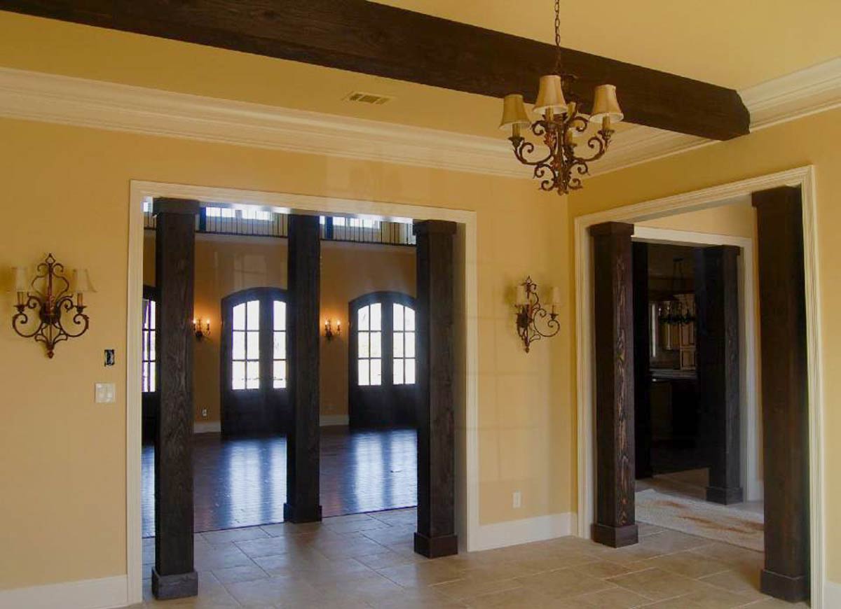 Foyer/Entry
