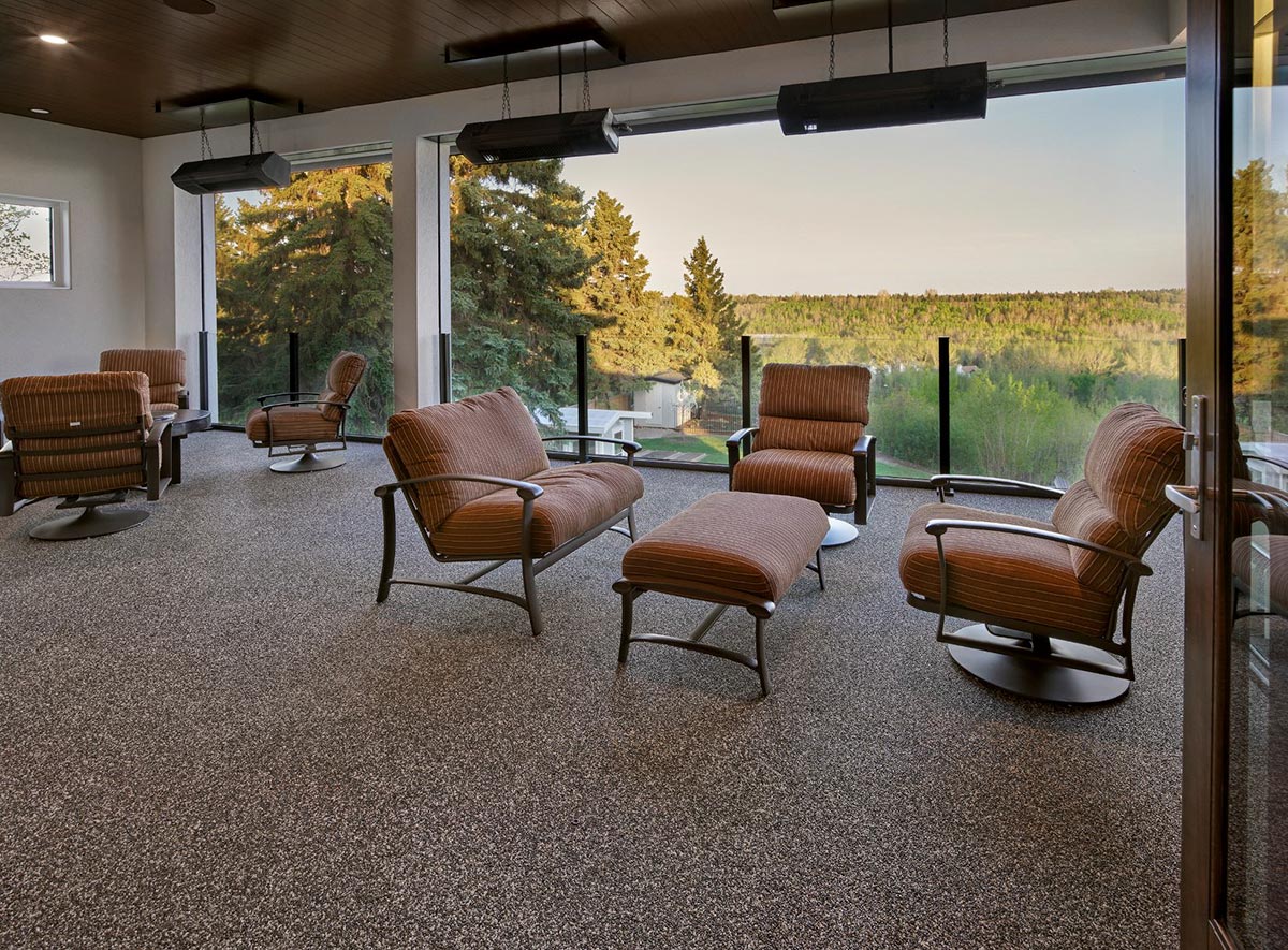 Patio/Outdoor