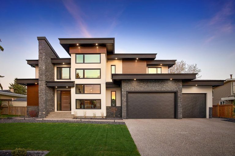 Contemporary Two-Story House Plan with Option to Finish Basement (Floor Plan)