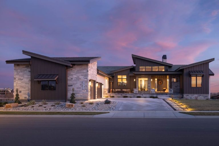 Contemporary Mountain House Plan with Three Bedrooms and Expansive Covered Decks (Floor Plan)