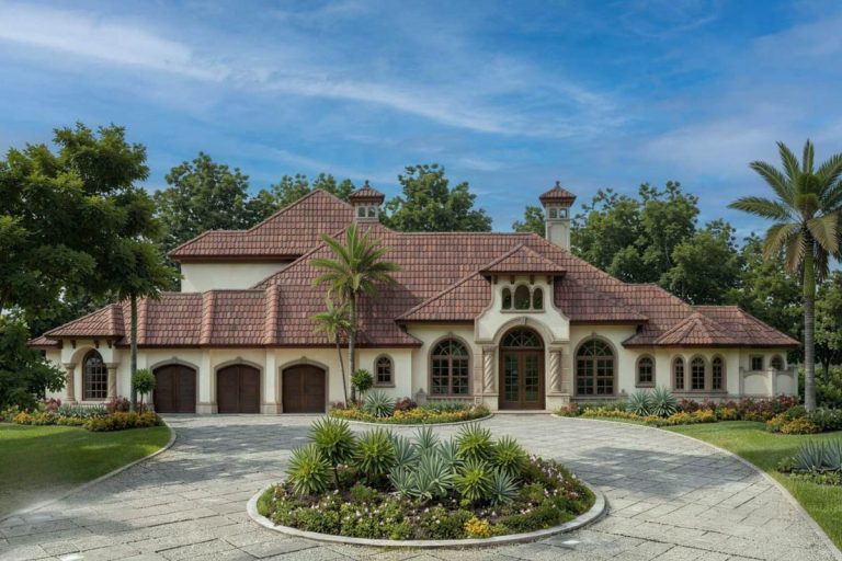 Luxury Mediterranean House Plan with 5 Bedrooms and Expansive Outdoor Lanai (Floor Plan)